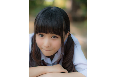 《着エロ》現役女子校生17歳武田紗季ちゃんの綺麗なお椀型おっぱいと食い込み美尻に右手が止まらないww